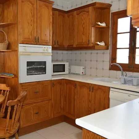 Villa Aranya